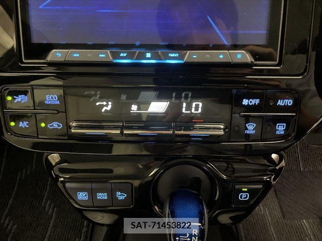 Toyota PRIUS 2019-10 366520-24