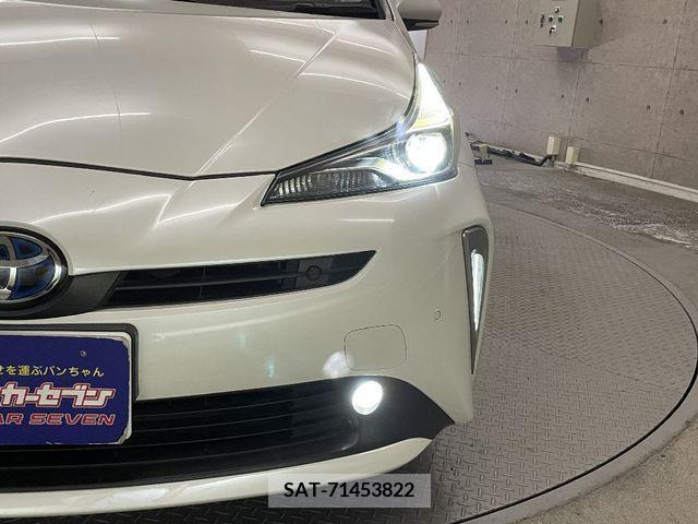 Toyota PRIUS 2019-10 366520-23