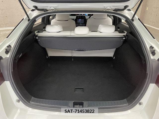 Toyota PRIUS 2019-10 366520-6