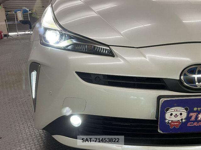 Toyota PRIUS 2019-10 366520-22