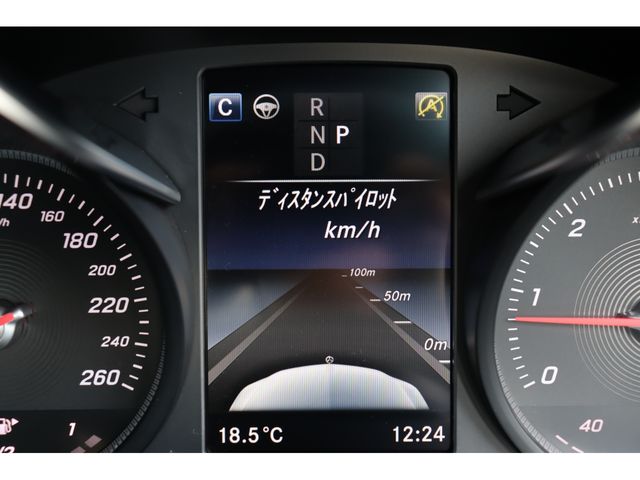 Mercedes Benz C-CLASS 2018-01 28096-9