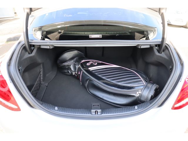 Mercedes Benz C-CLASS 2018-01 28096-22