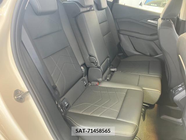 Bmw 2 SERIES 2023-09 213496-13