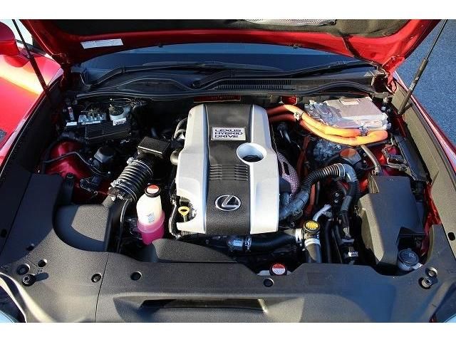 Lexus RC 2015-02 192203-17