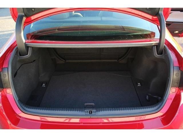 Lexus RC 2015-02 192203-16