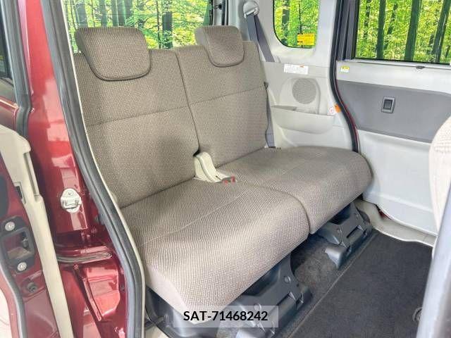 Daihatsu TANTO 2017-08 369286-9