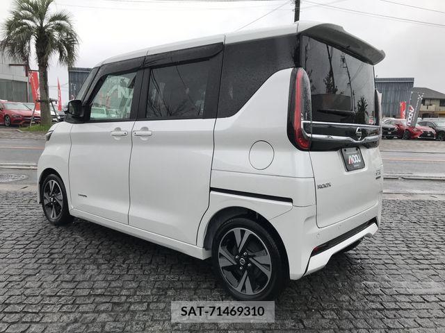 Nissan ROOX 2020-08 324169-3