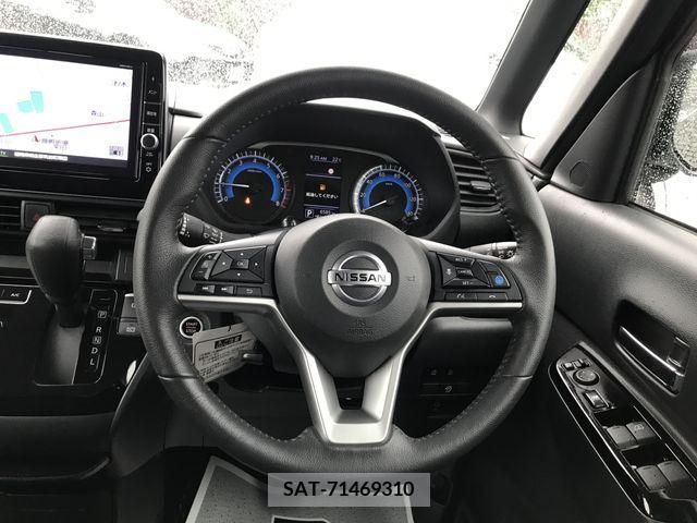 Nissan ROOX 2020-08 324169-11