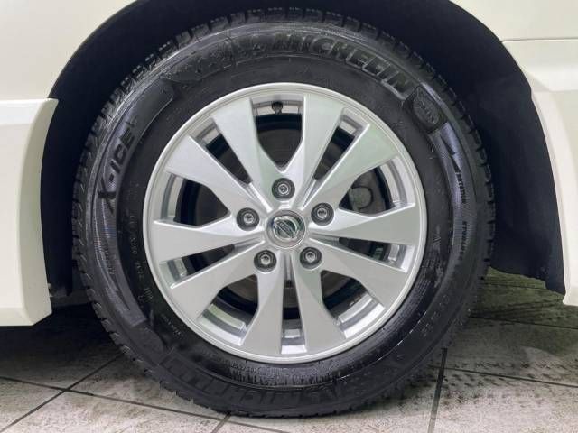 Nissan SERENA 2017-03 196380-14