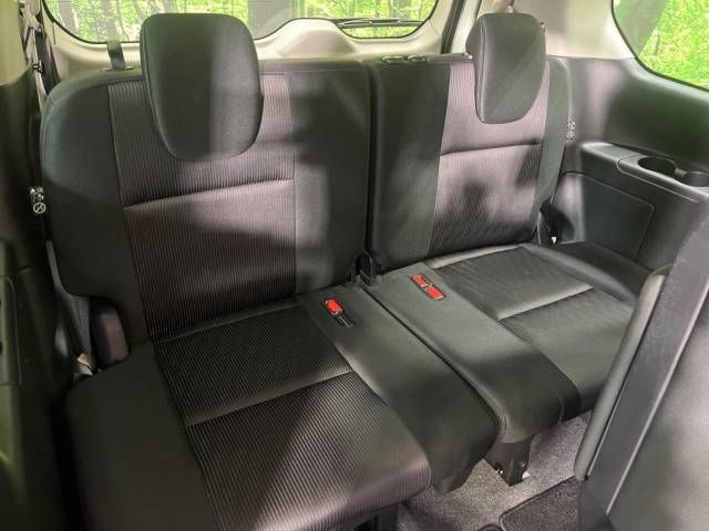 Nissan SERENA 2017-03 196380-10