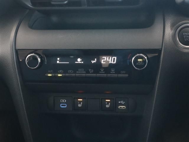 Toyota YARIS CROSS 2022-10 195812-13