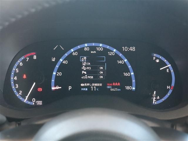 Toyota YARIS CROSS 2022-10 195812-15