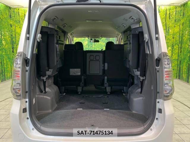 Toyota VOXY 2007-07 248270-11