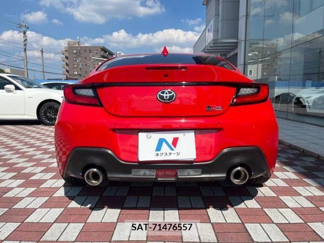Toyota 86 2022-06 343311-15