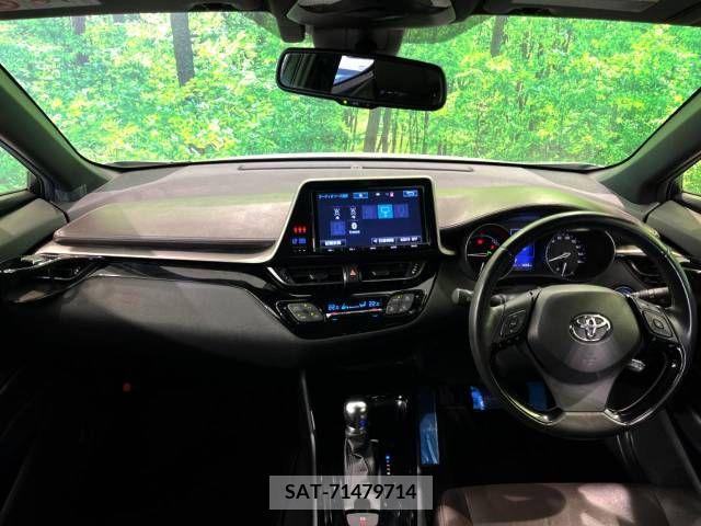Toyota C-HR 2017-04 210801-1