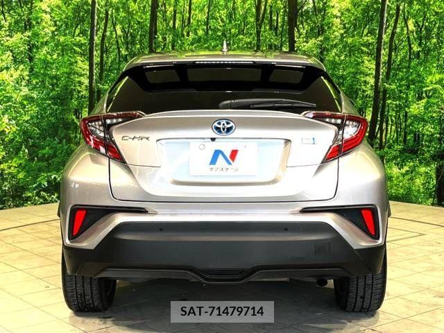 Toyota C-HR 2017-04 210801-15