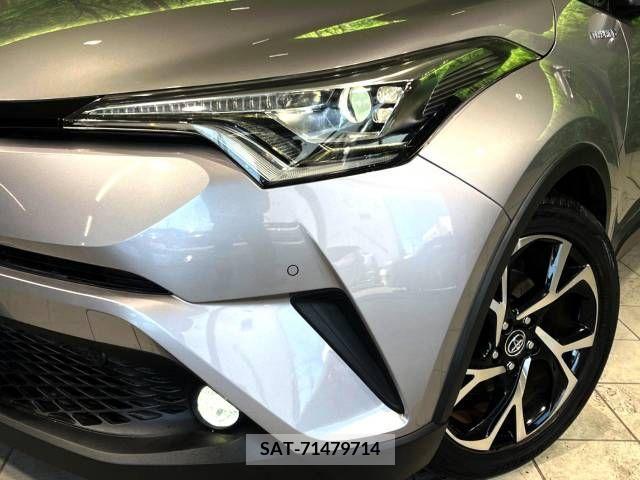 Toyota C-HR 2017-04 210801-12