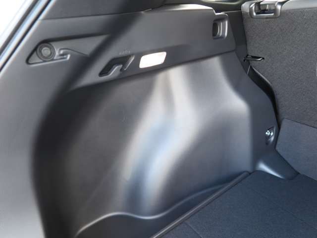 Toyota COROLLA CROSS 2023-09 12679-13