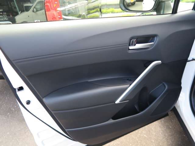 Toyota COROLLA CROSS 2023-09 12679-10