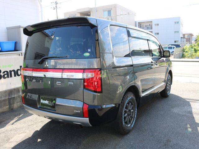 Mitsubishi DELICA D5 2020-04 9977-8