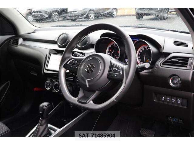 Suzuki SWIFT 2019-05 211478-6