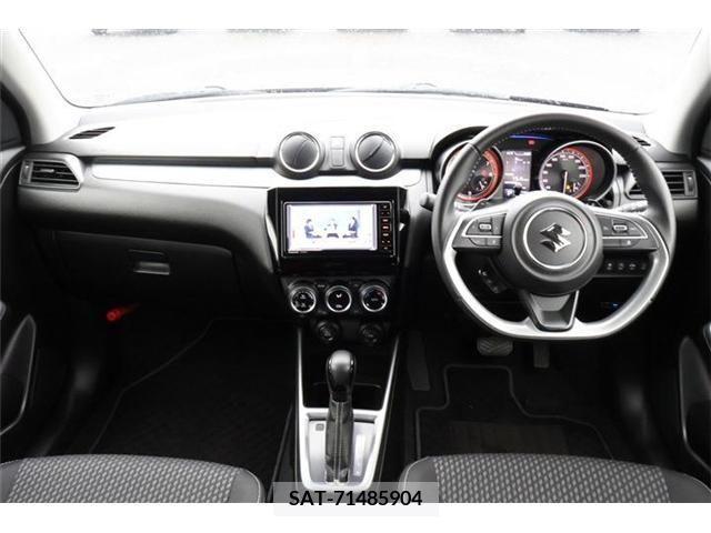 Suzuki SWIFT 2019-05 211478-3