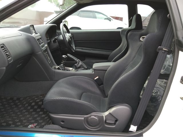 Nissan SKYLINE GT-R 2002-08 1564-20