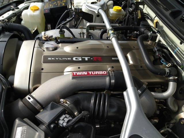 Nissan SKYLINE GT-R 2002-08 1564-27