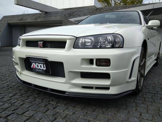 Nissan SKYLINE GT-R 2002-08 1564-5