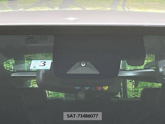 Toyota PRIUS 2019-03 224379-2