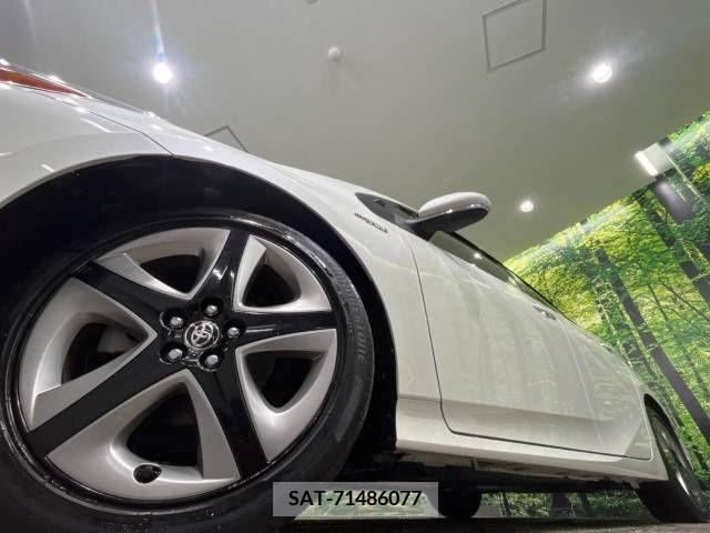 Toyota PRIUS 2019-03 224379-13