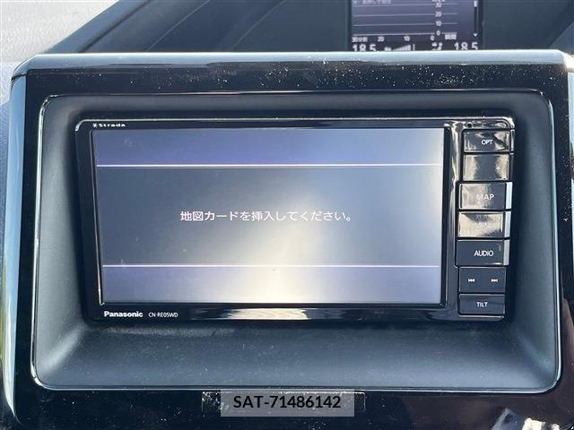 Toyota VOXY 2021-01 289195-17