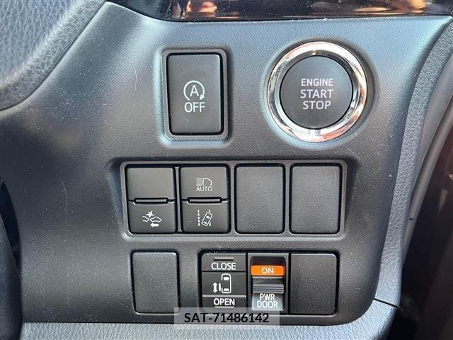 Toyota VOXY 2021-01 289195-15