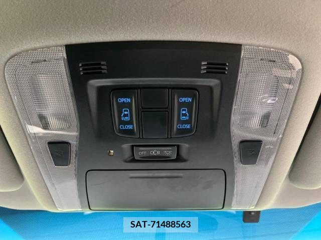 Toyota ALPHARD 2016-12 221869-5