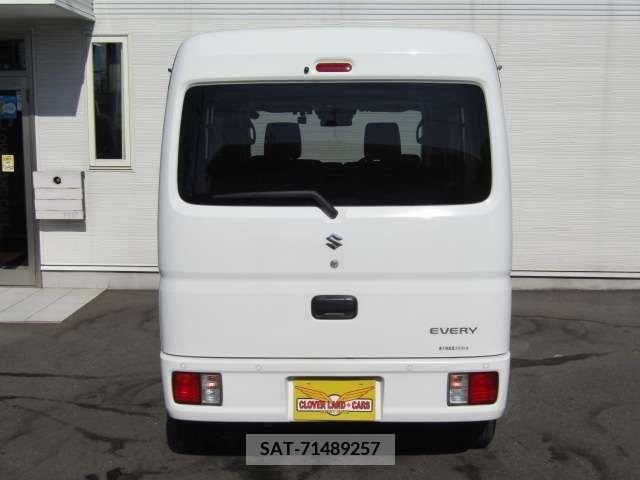 Suzuki EVERY 2022-02 223724-9