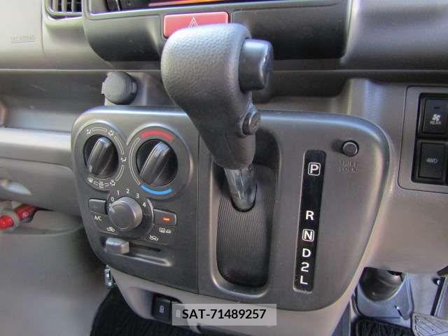 Suzuki EVERY 2022-02 223724-13