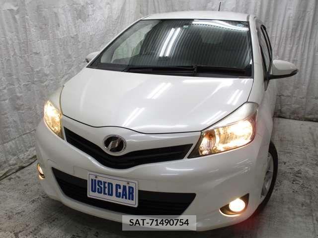 Toyota VITZ 2011-06 288635-10
