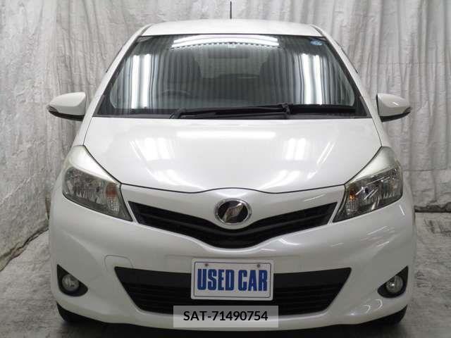 Toyota VITZ 2011-06 288635-2