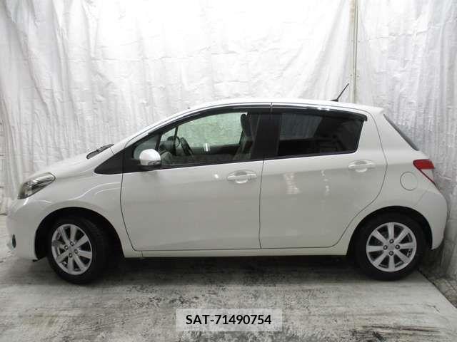 Toyota VITZ 2011-06 288635-4