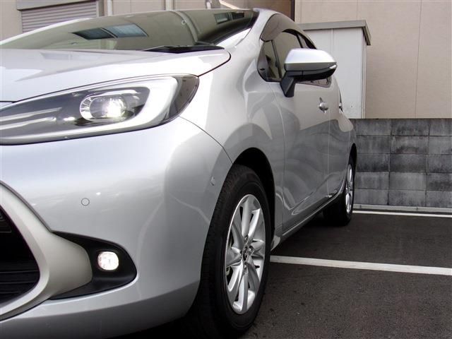 Toyota AQUA 2021-08 184009-8