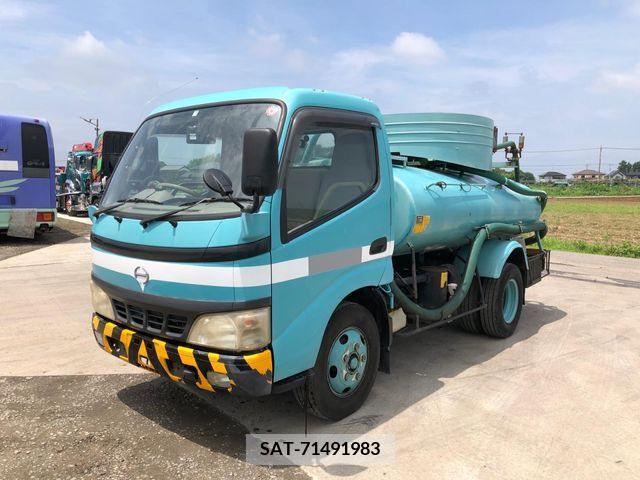 Hino DUTRO 2004-04 377336-0
