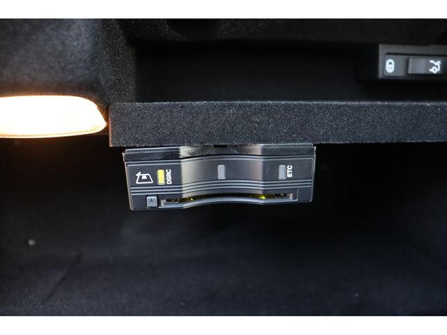 Mercedes Benz C-CLASS 2015-01 28466-10