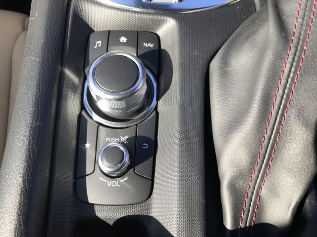Mazda ROADSTER 2018-09 192929-20
