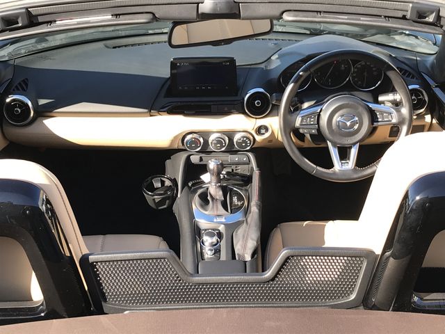 Mazda ROADSTER 2018-09 192929-1