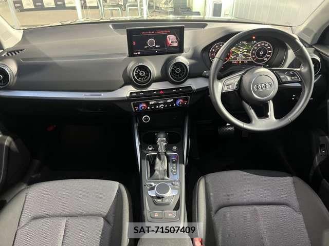 Audi Q2 2017-06 225662-1