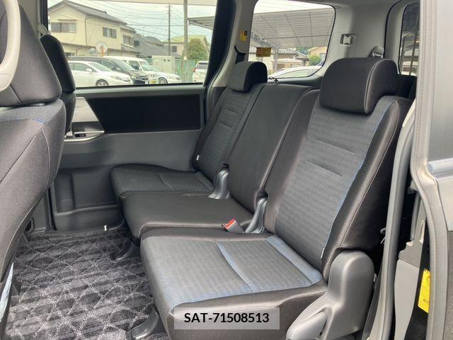 Toyota VOXY 2009-08 327760-6