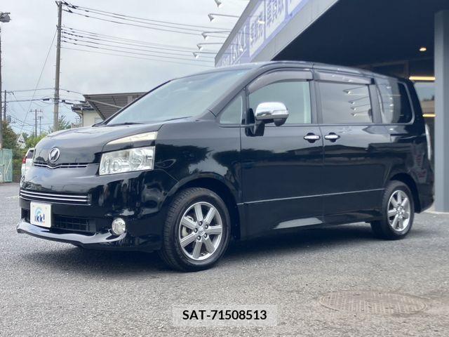 Toyota VOXY 2009-08 327760-1