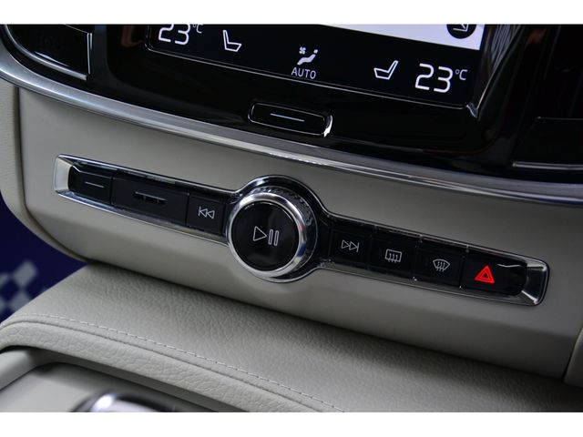 Volvo V90 2018-10 186815-11