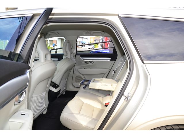 Volvo V90 2018-10 186815-18