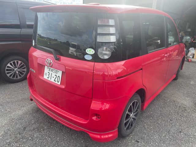Toyota SIENTA 2008-09 20608-2